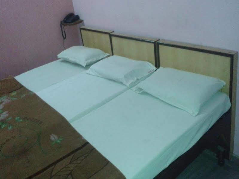 Hotel Sagar Agra  Exterior photo